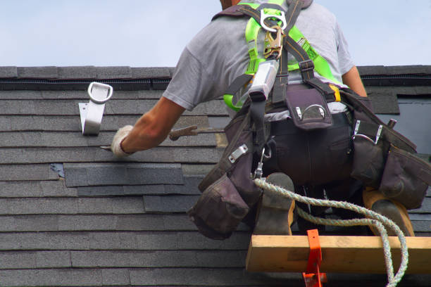 Quick and Trustworthy Emergency Roof Repair Services in Bystrom, CA